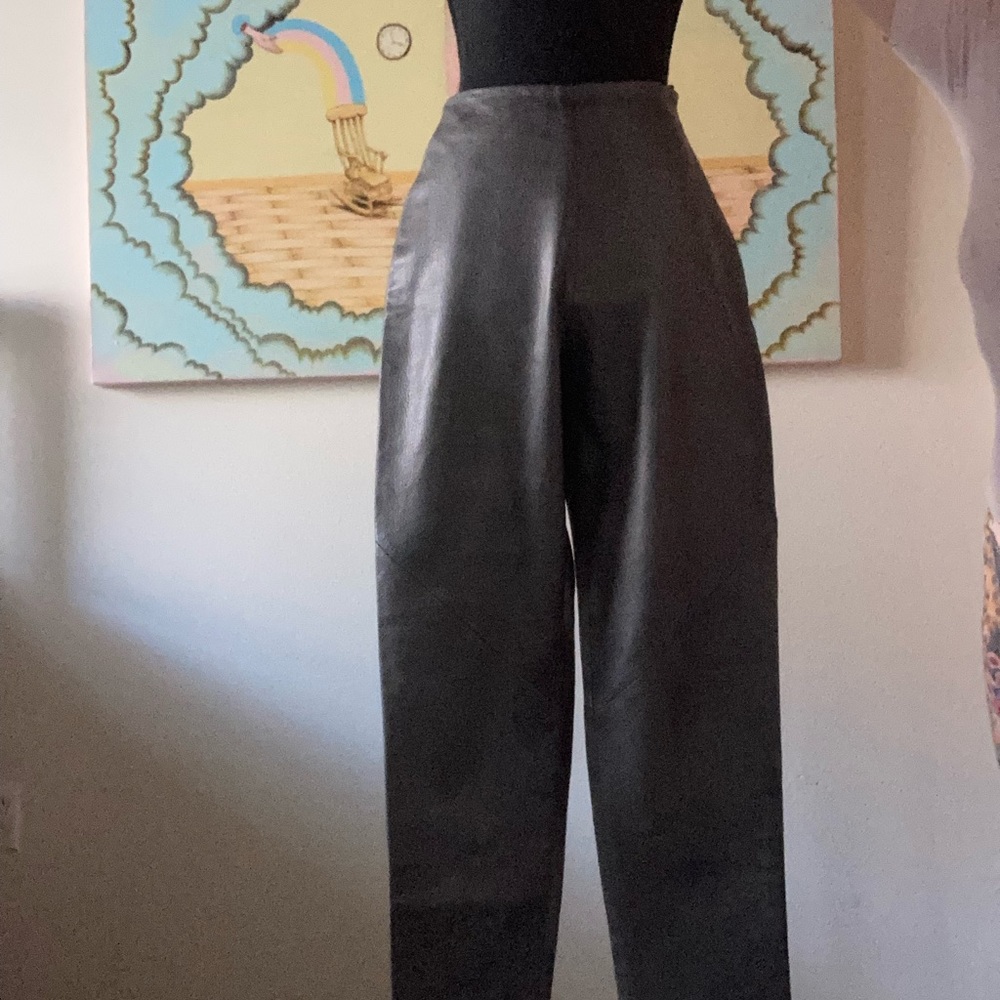 Vintage 80s norma kamali omo leather grey pants - Picture 2 of 5